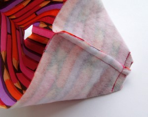 DIY Camera Pouch Tutorial