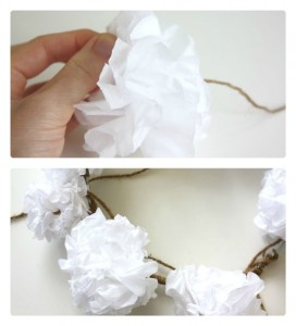 Step-3---DIY-Paper-Christmas Wreath