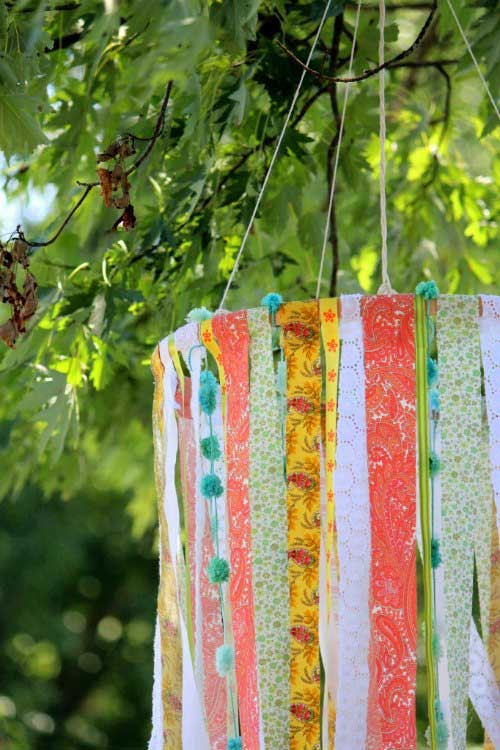 Make-a-Ribbon-Chandelier