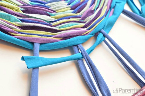 Make a Tshirt Rag Rug