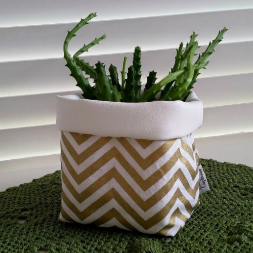 Chevron Planter Box