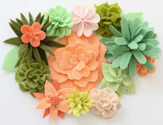 Coco Flower Crown PDF Pattern Issue 8