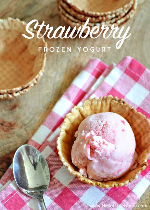 Strawberry Frozen Yoghurt