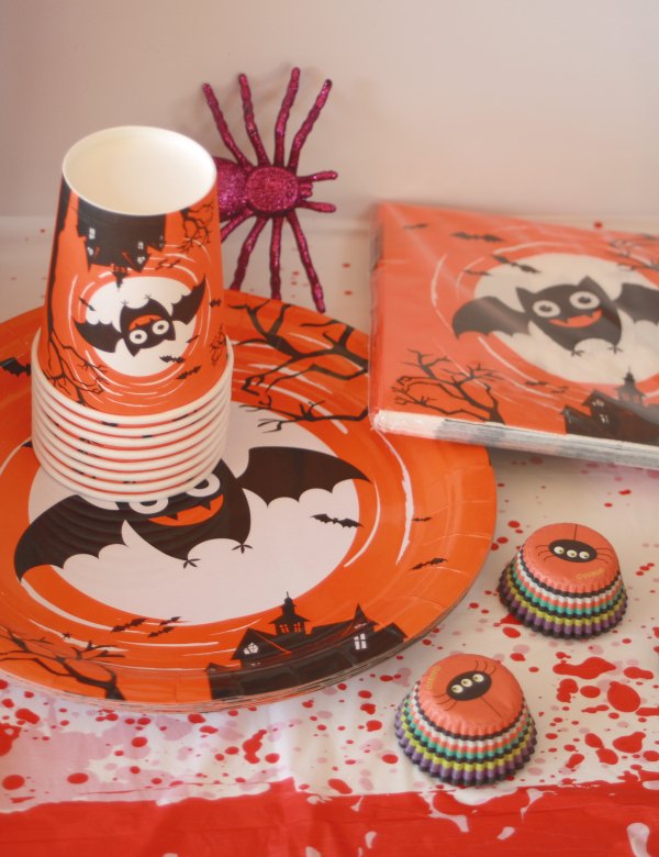 Bat party decoration set